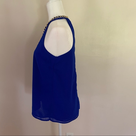 Royal blue blouse with gold chain. Racer back. - Picture 4 of 7